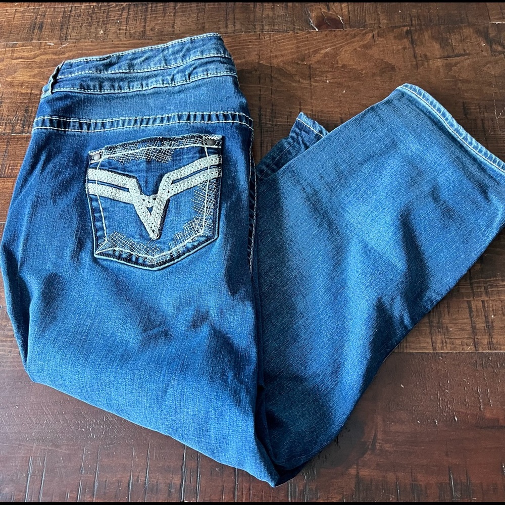 Vigors Capri S24 L21